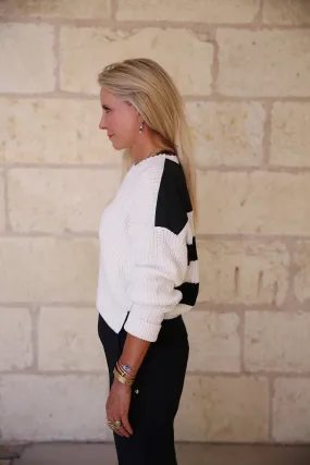 Zip It! DIY Style Knitted Sweater White And Black